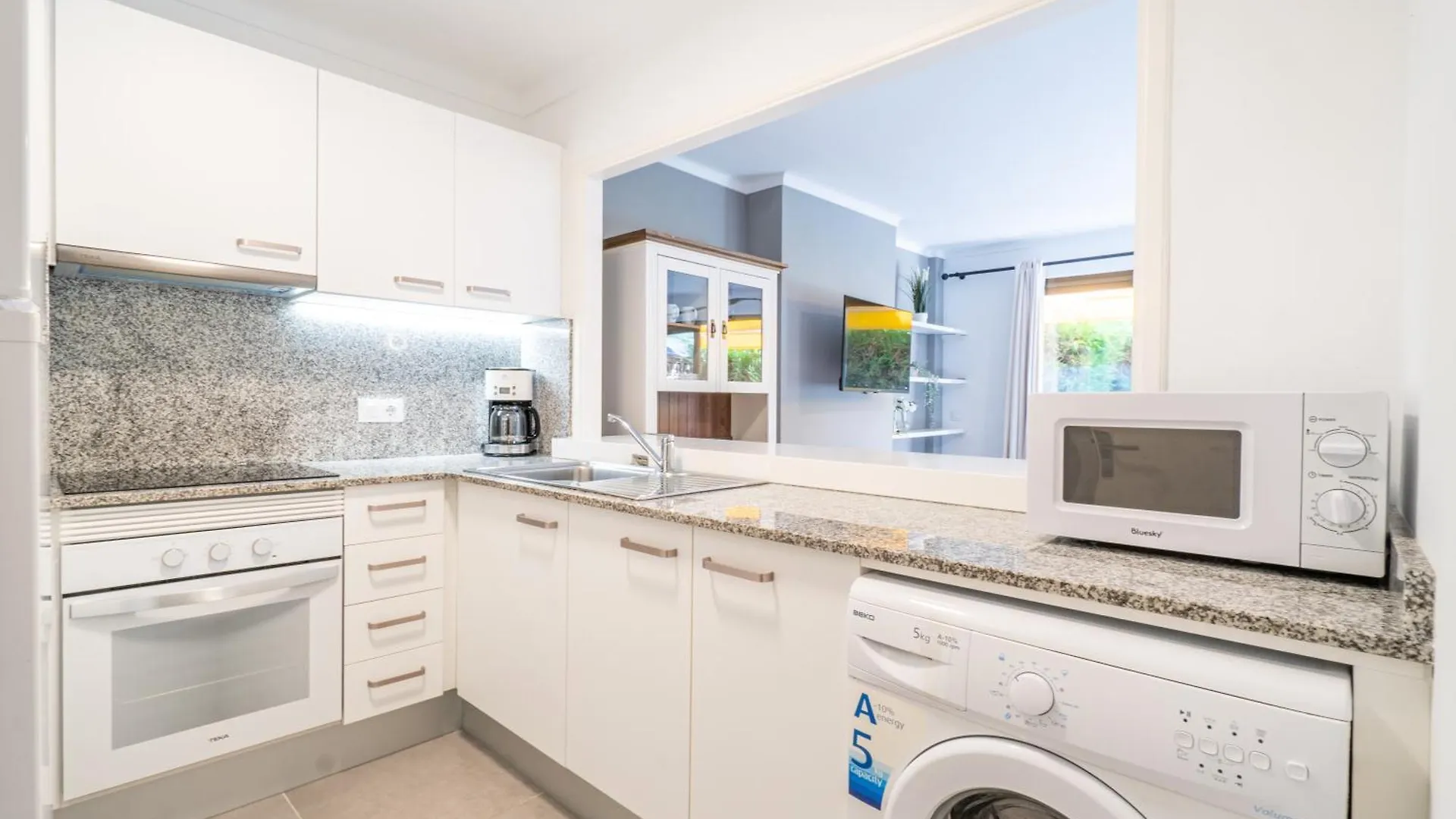 Ponent Cala Ratjada Apartments A