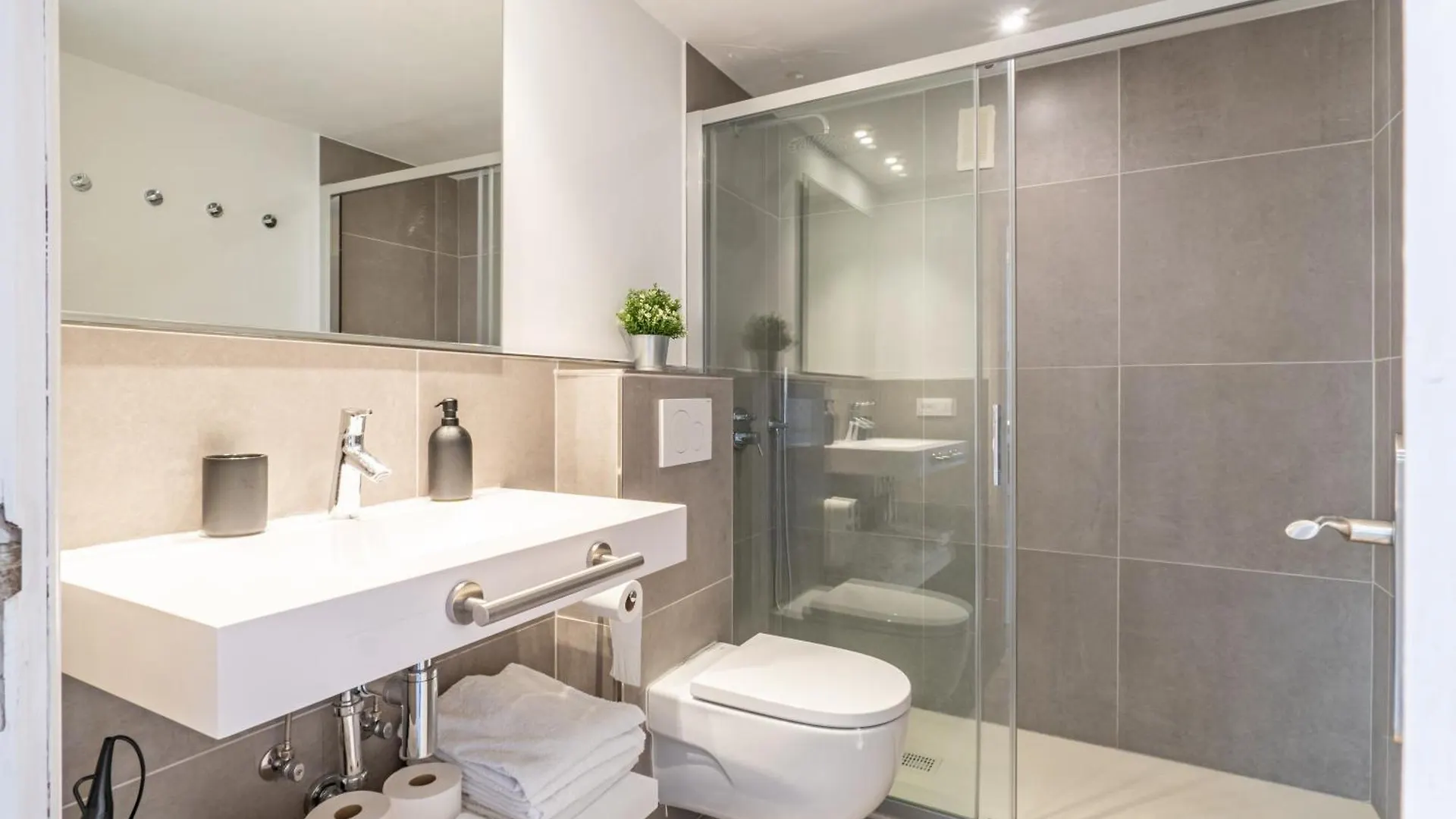 Ponent Cala Ratjada Apartments A