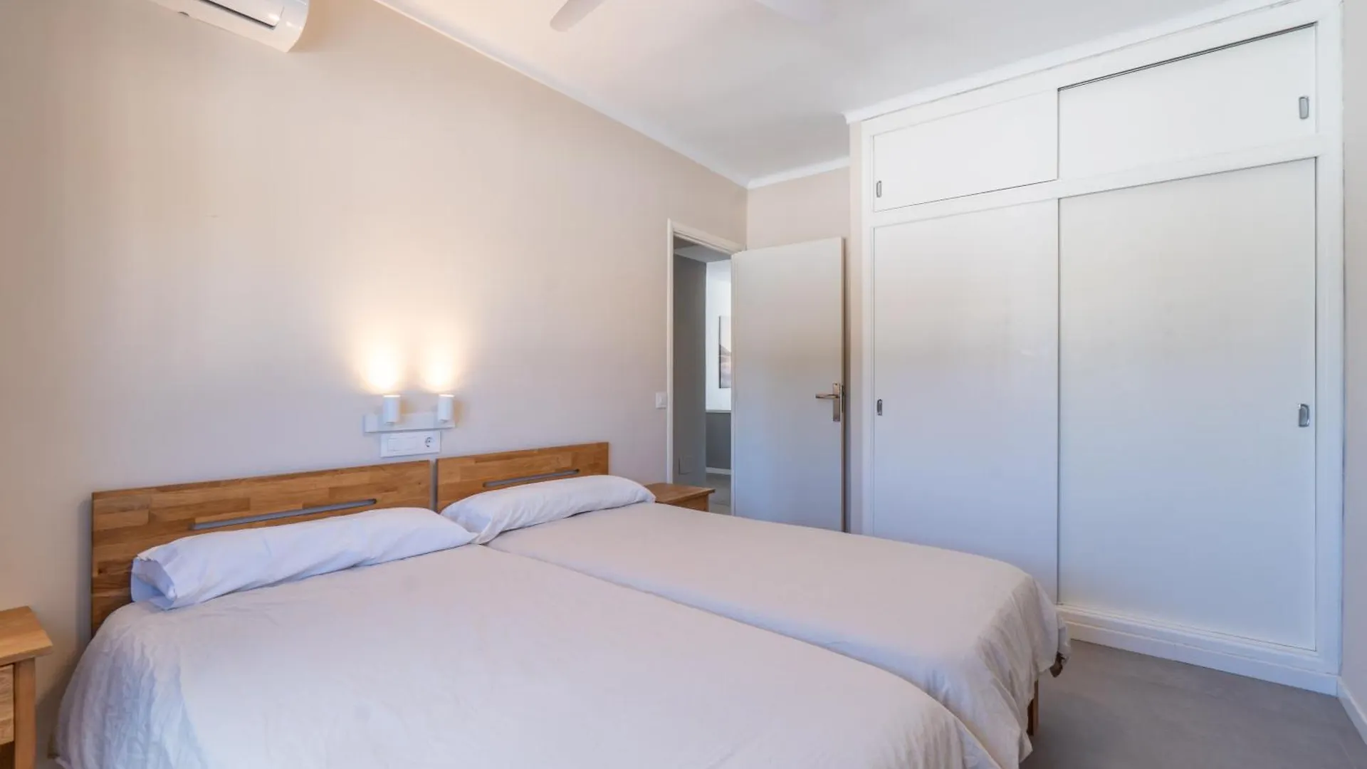 Ponent Cala Ratjada Apartments A