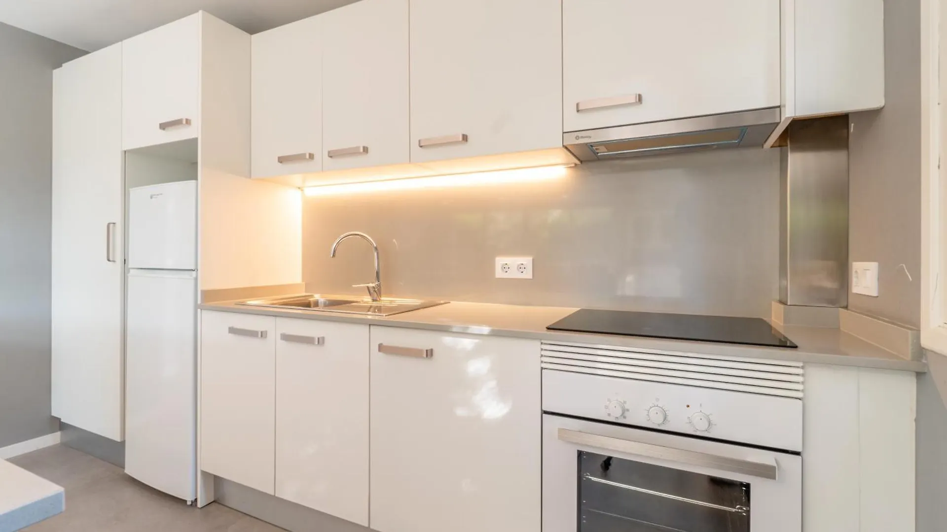 Ponent Cala Ratjada Apartments A Spain