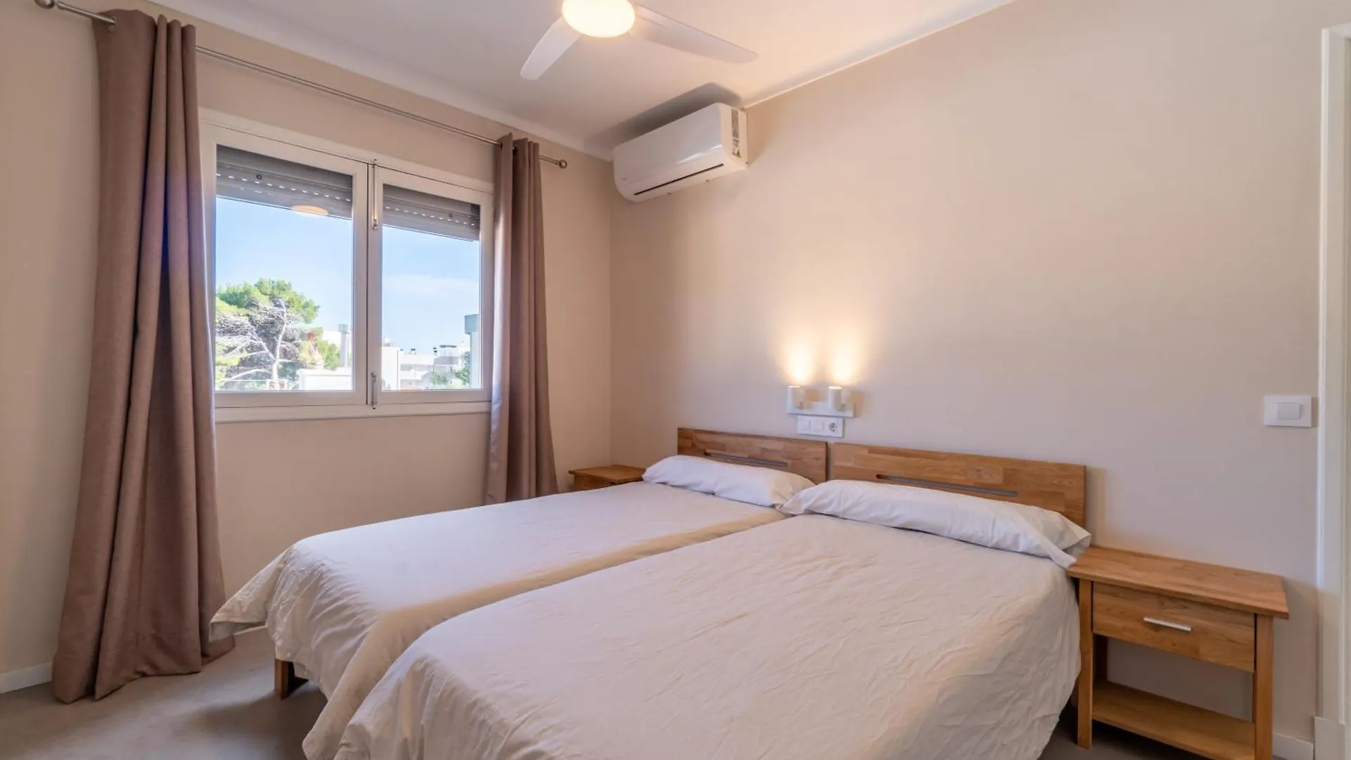 Ponent Cala Ratjada Apartments A Spain
