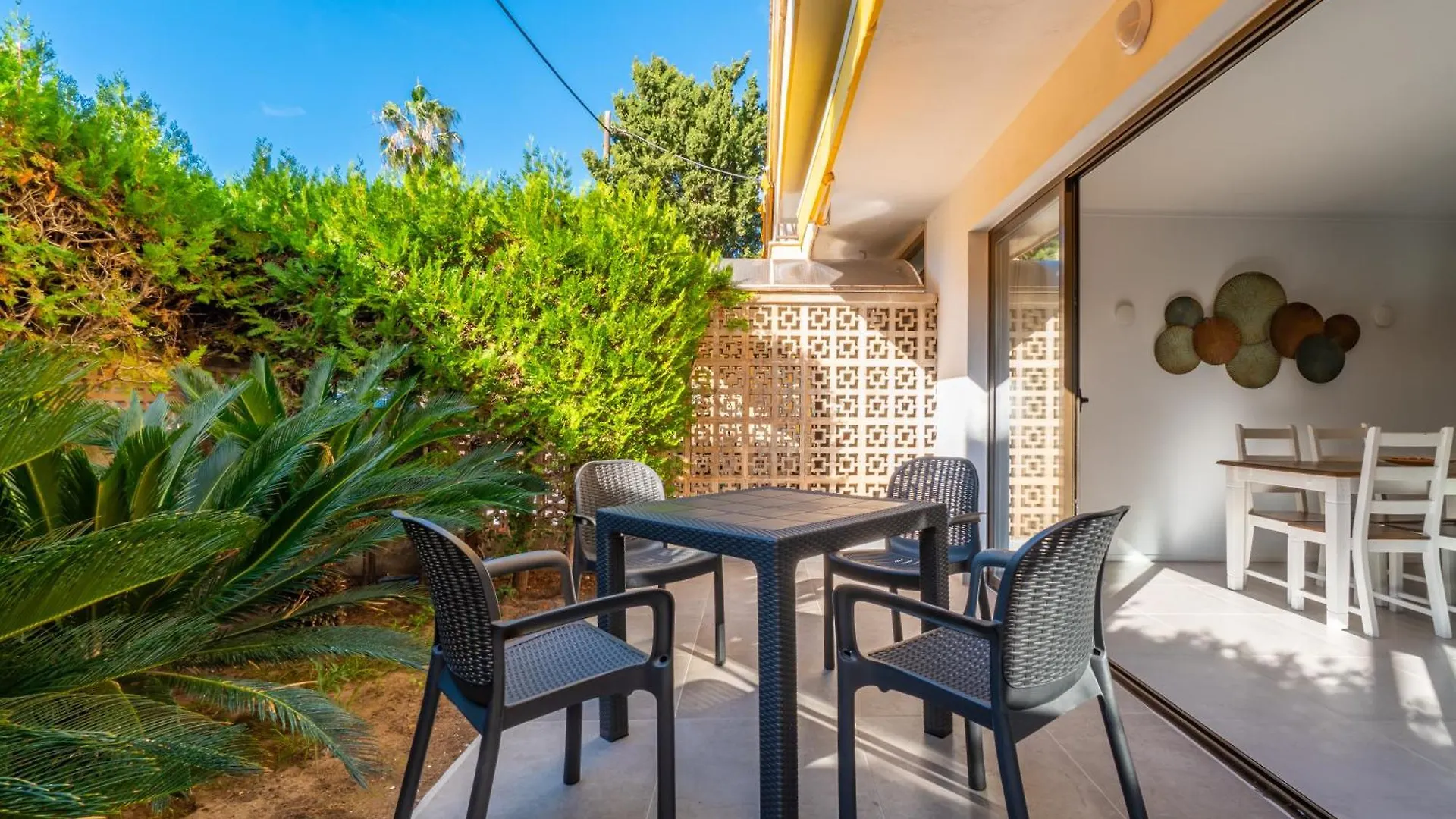 Ponent Cala Ratjada Apartments A  칼라 라트자다