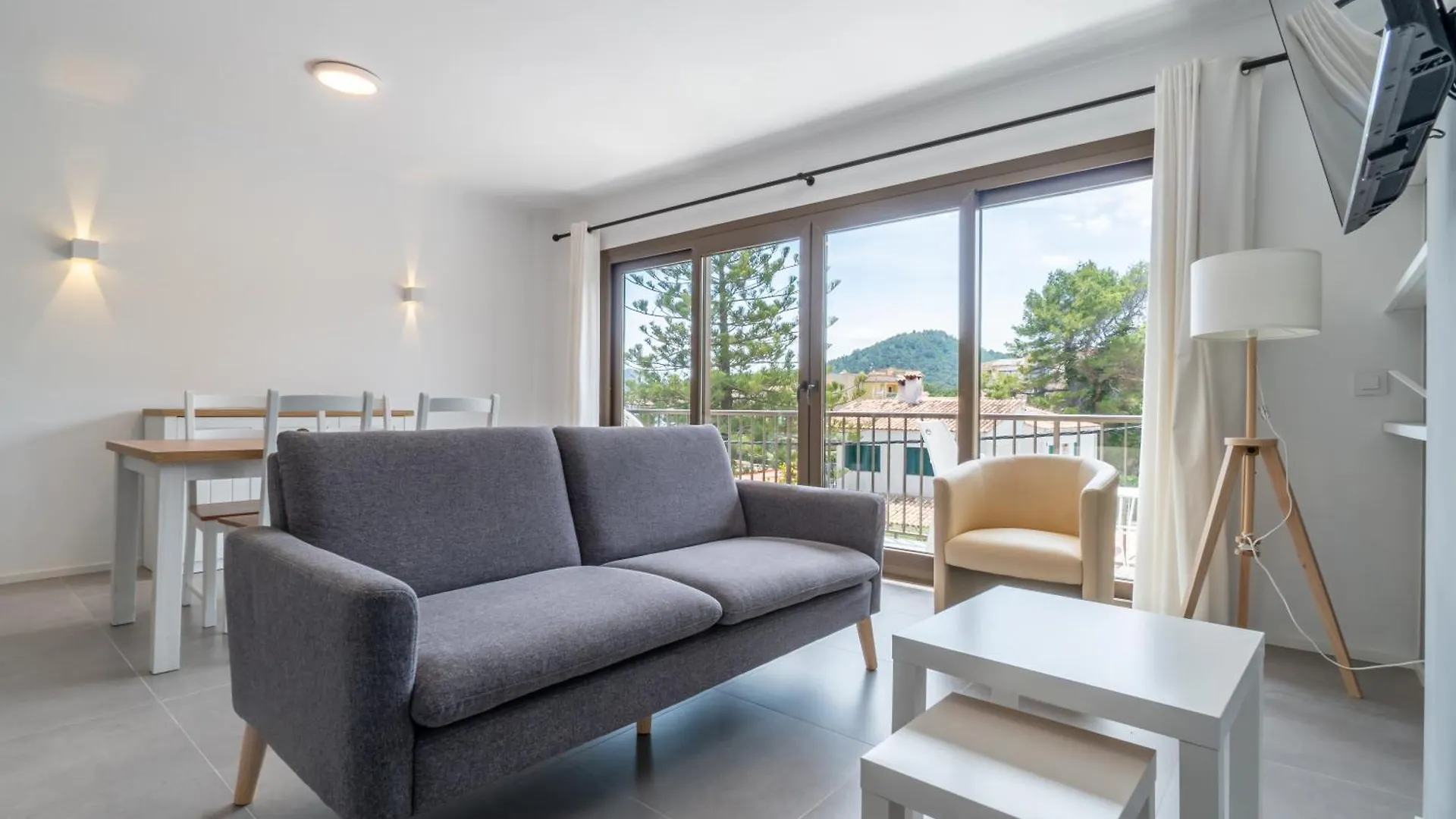 Ponent Cala Ratjada Apartments A Španělsko